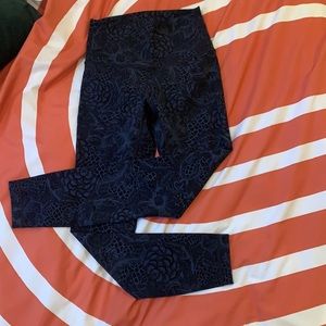 Cropped Lululemon Leggings